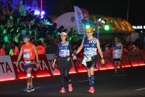 BIB: 243, 46398, 44315
                            <button type="button" onclick="openModal(23174520)" class="btn btn-primary btn-sm float-right btn-popup" data-toggle="modal" data-target=".modal-high-quality">
                        <i class="fas fa-shopping-cart"></i> Add to Cart
                    </button>
                                            <button type="button" onclick="isThisMe(23174520, true)" class="btn btn-success btn-sm float-right btn-popup btn-isme hidden" data-toggle="tooltip" data-placement="bottom" title="นี่คือรูปของคุณใช่ไหม คลิกที่นี่เพื่อเอาเข้าอัลบั้ม">
                        <i class="fas fa-plus"></i> Add to album
                    </button>
                    <button type="button" onclick="isThisMe(23174520, false)" class="btn btn-warning btn-sm float-right btn-popup btn-isnotme hidden">
                        <i class="fas fa-ban"></i> Remove from album
                    </button>